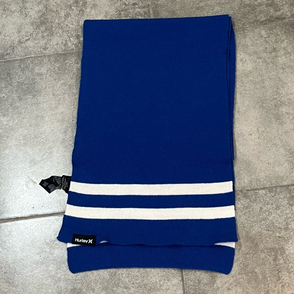 Hurley Men's Scarf in Blue with White Stripes